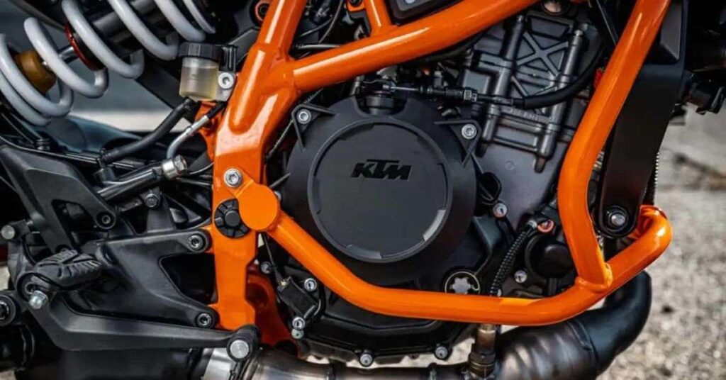 2025 KTM 390 Adventure Engine